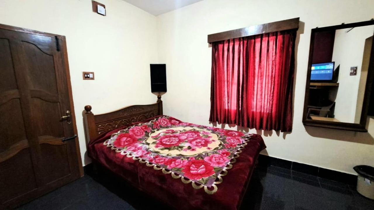 Sona Holidays Inn Кодайканал Экстерьер фото